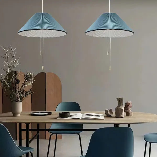 Novael Sleek LED Pendant Lamp With Adjustable Height | Snurv