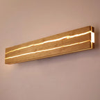 ArborLume Dřevěné Nástěnné Světlo s Vzorem Prasklin a Teplým LED Svitem | Snurv