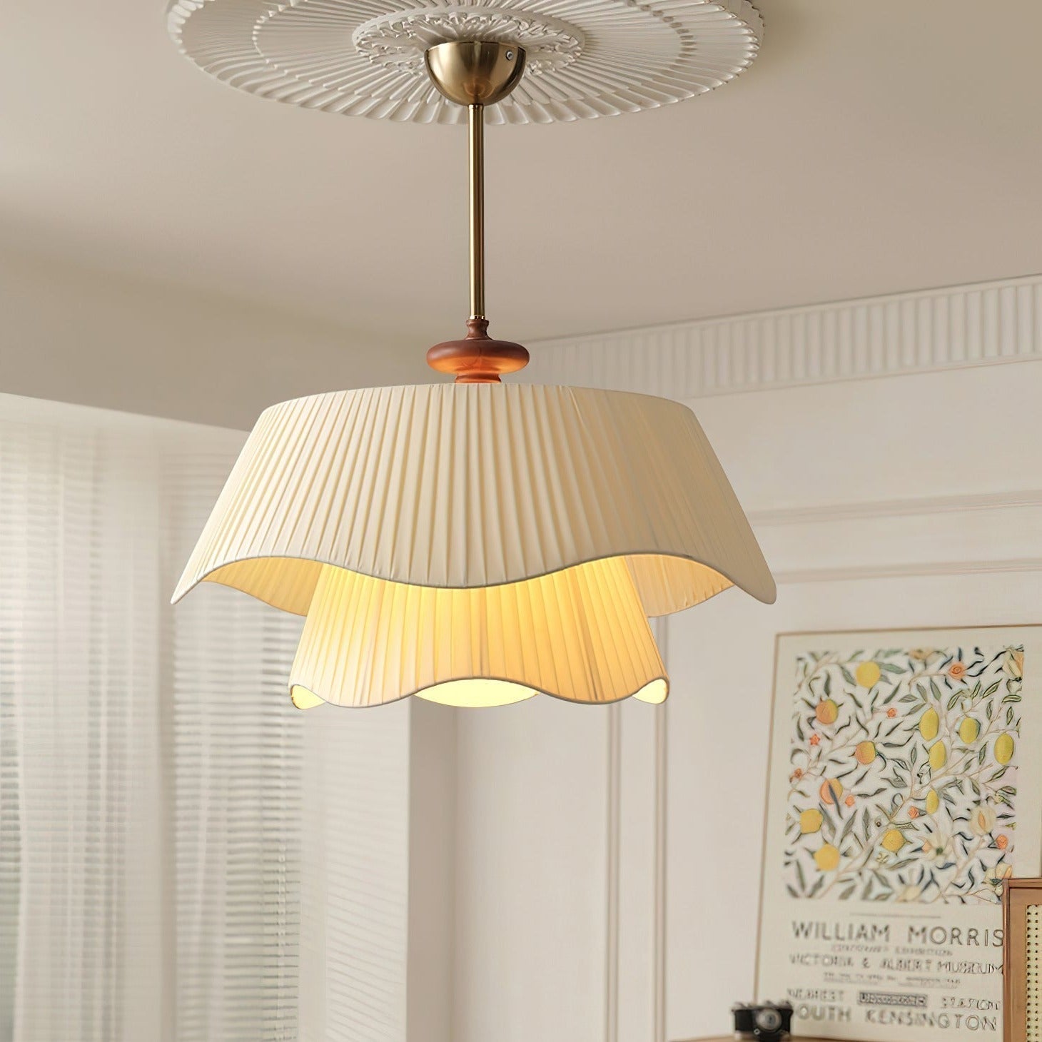 Lunara Pendant Light Contemporary Warm Glow for Living Spaces | Snurv