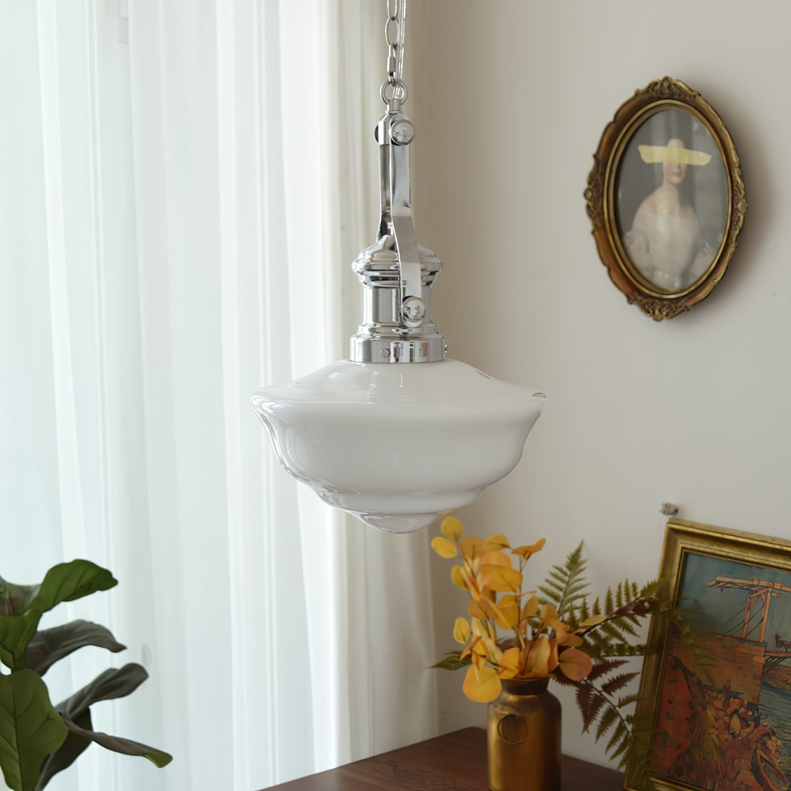 Havenwood Skolehus Pendellampe Med Håndlagde Glasskjermere | Snurv