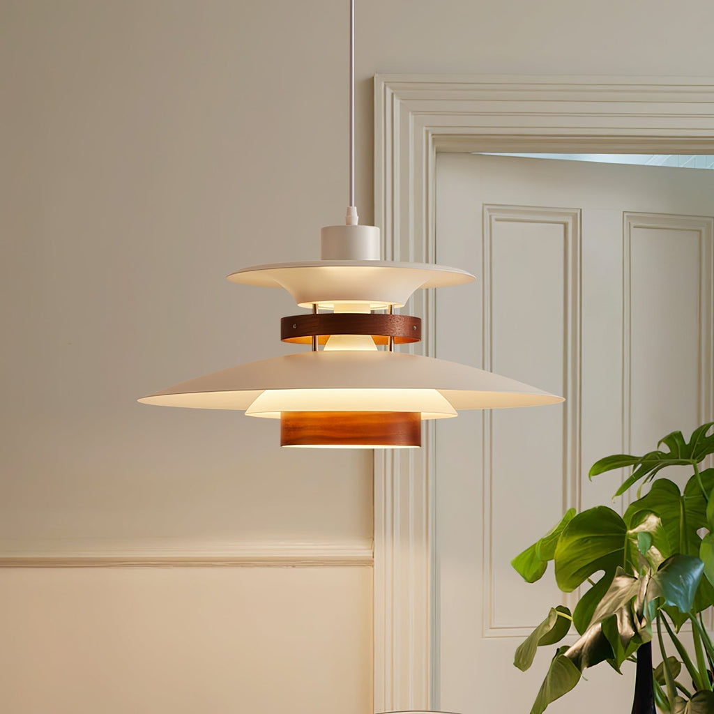 Astraea Pendant Light With Timeless Elegance And Warm Glow | Snurv