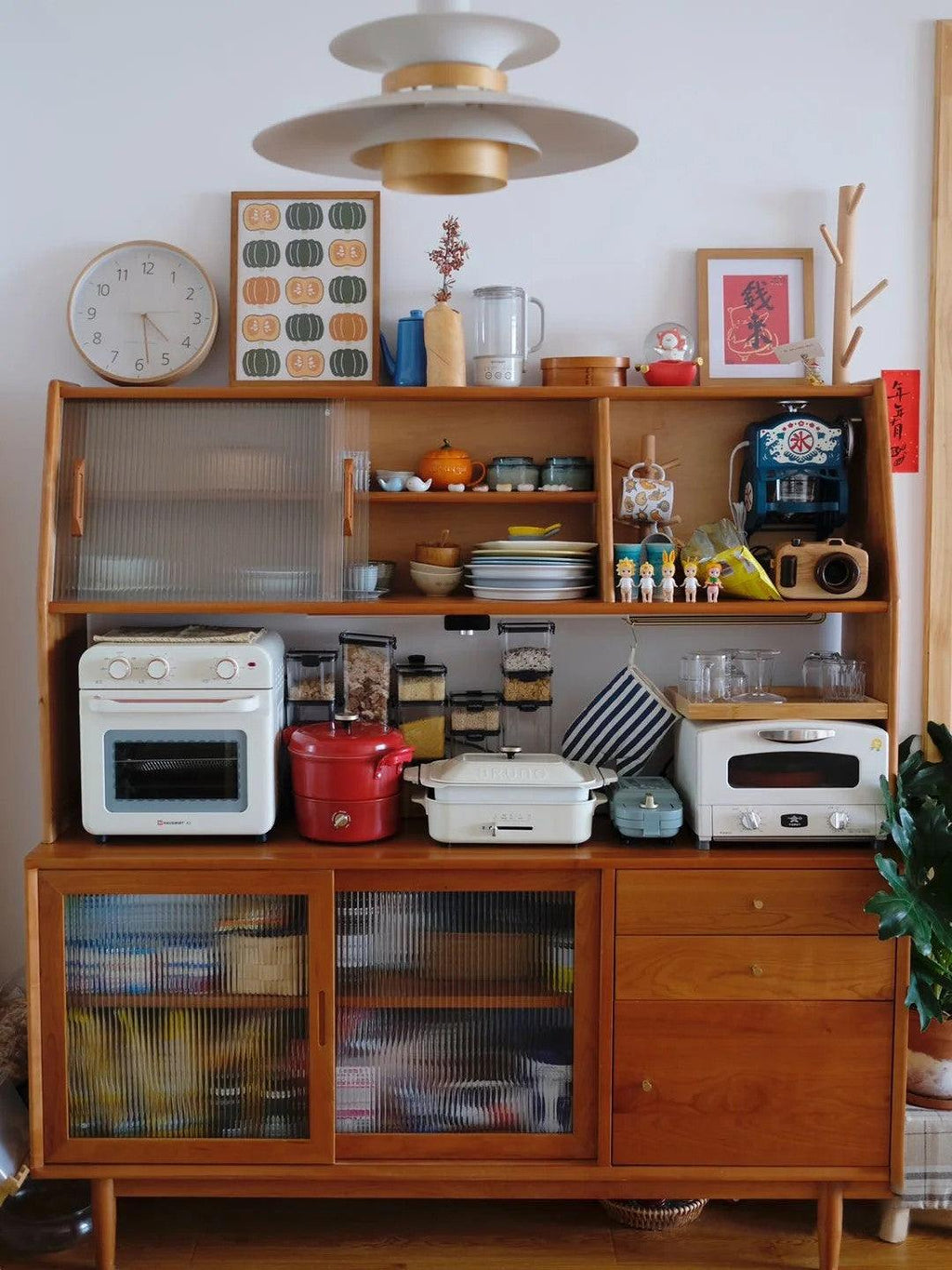 Astraea Pendant Light With Timeless Elegance And Warm Glow | Snurv